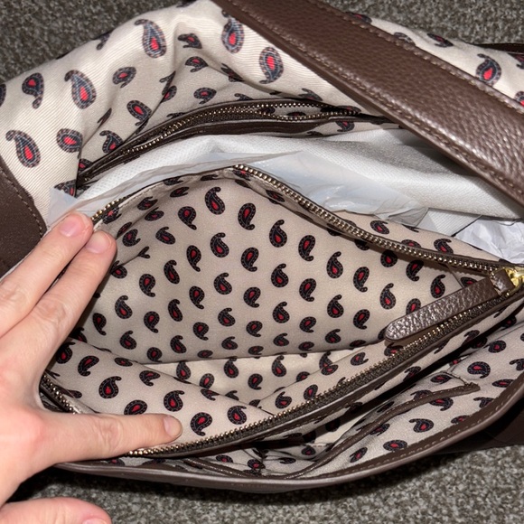 Vera Bradley Shoulder Bag - Picture 8 of 12